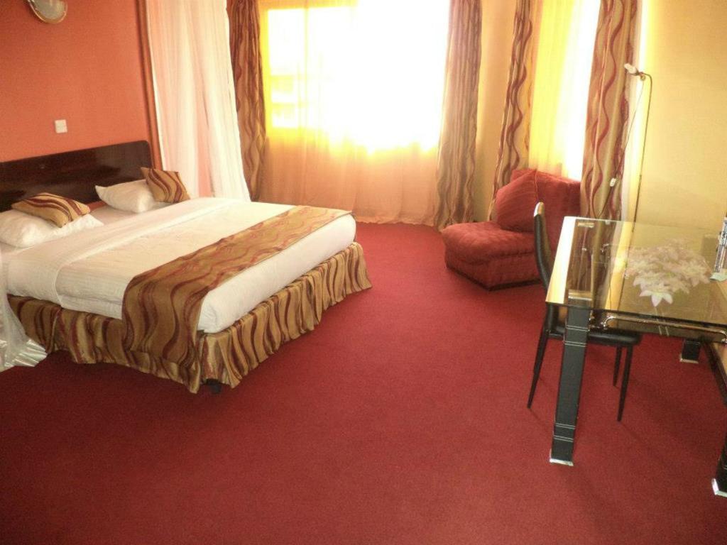 Royal City Dubai Complex Kisumu Dış mekan fotoğraf