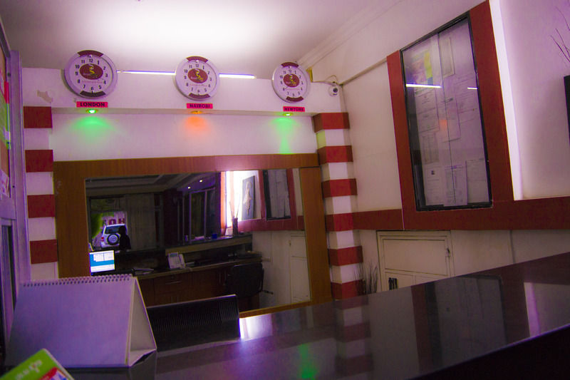 Royal City Dubai Complex Kisumu Dış mekan fotoğraf