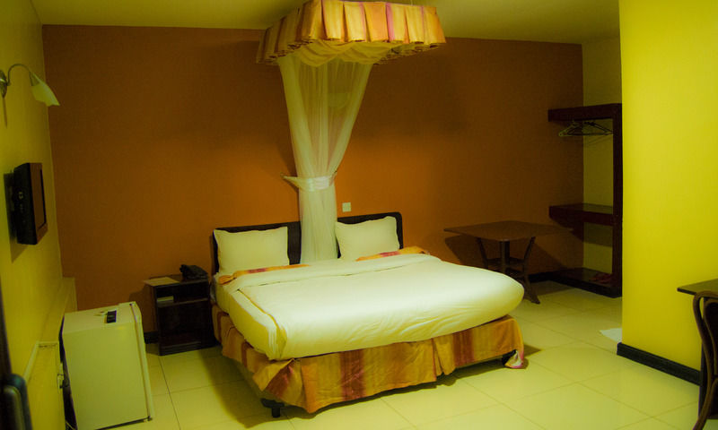 Royal City Dubai Complex Kisumu Dış mekan fotoğraf