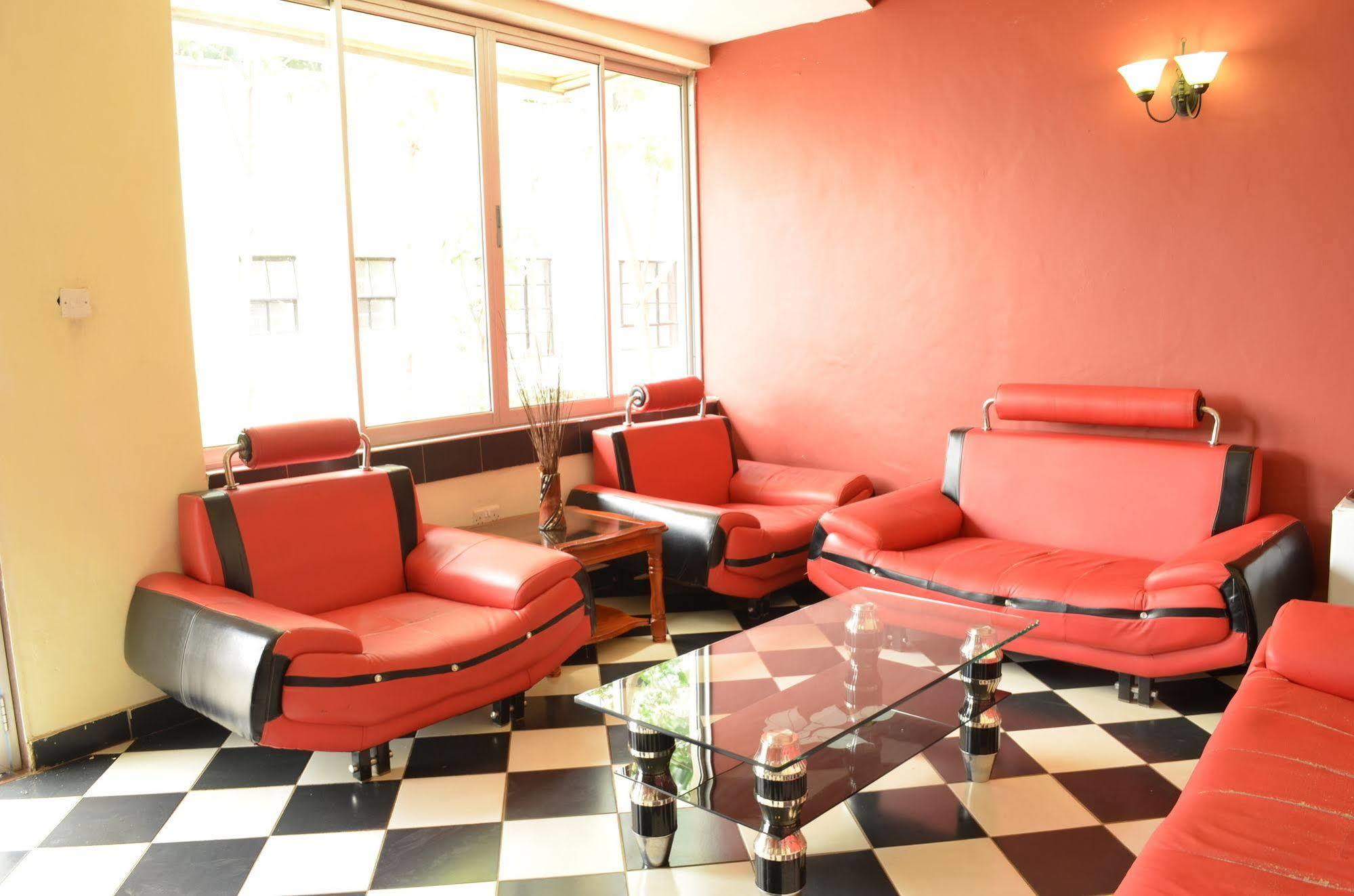 Royal City Dubai Complex Kisumu Dış mekan fotoğraf