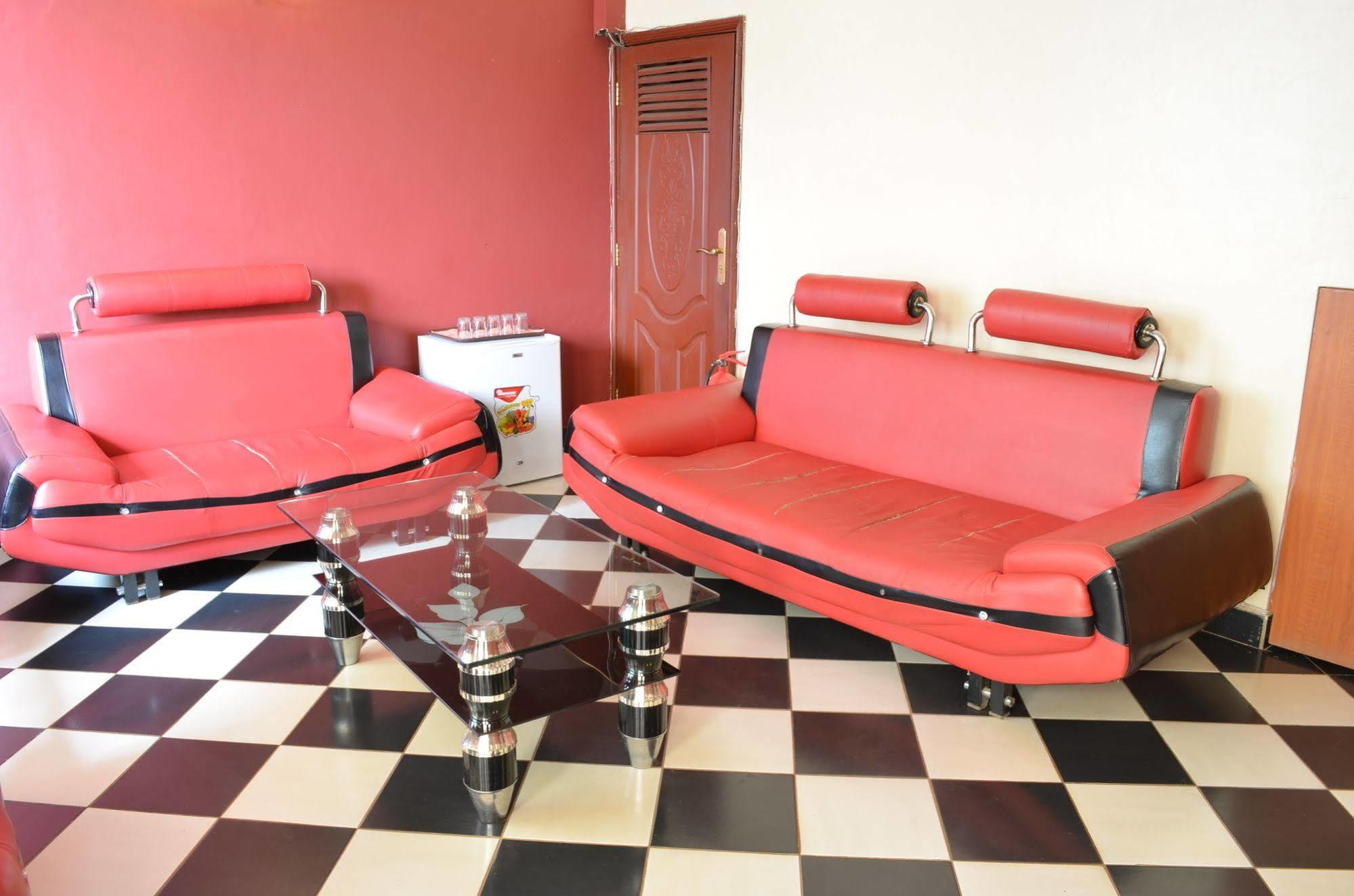 Royal City Dubai Complex Kisumu Dış mekan fotoğraf