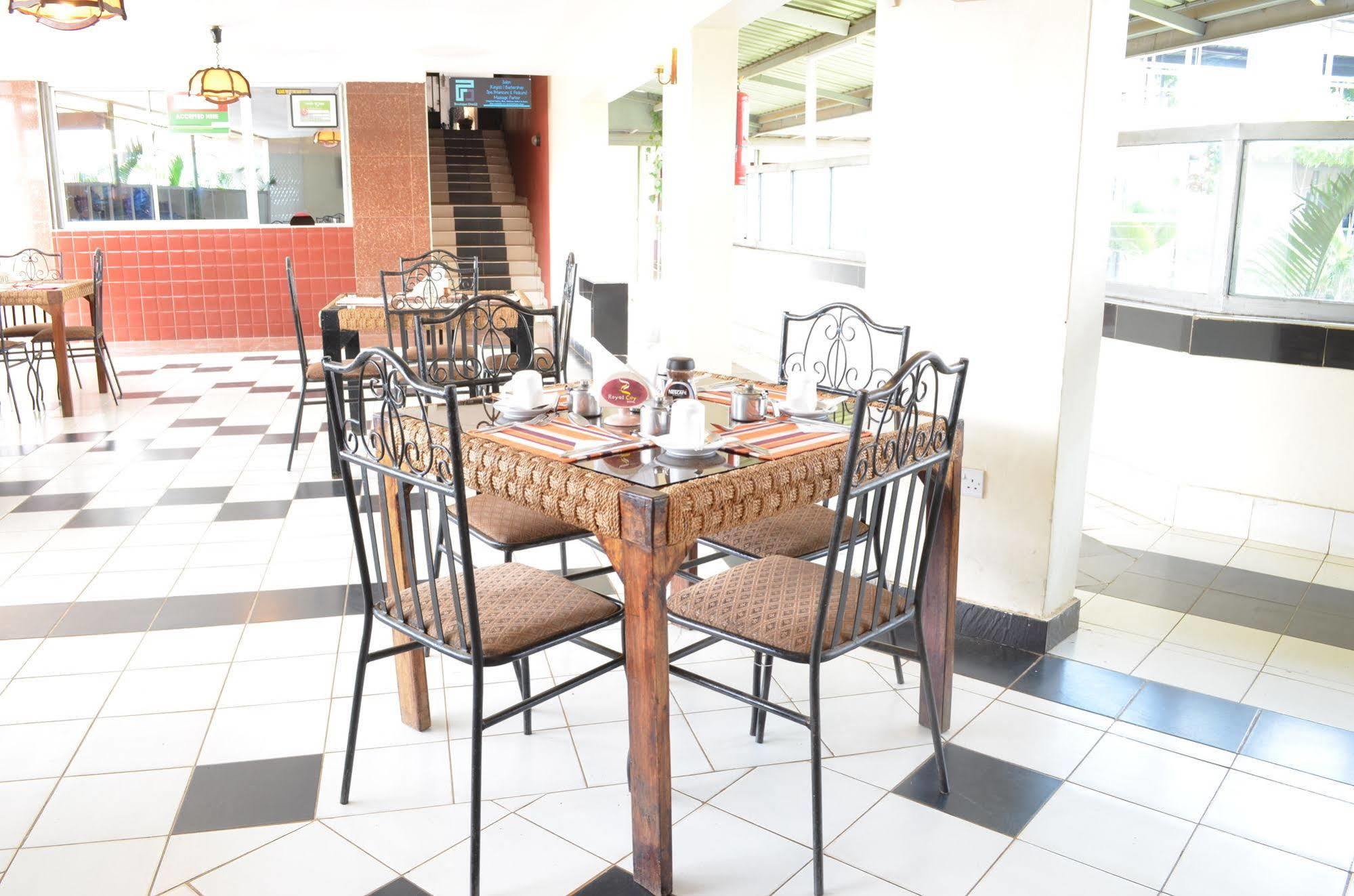 Royal City Dubai Complex Kisumu Dış mekan fotoğraf