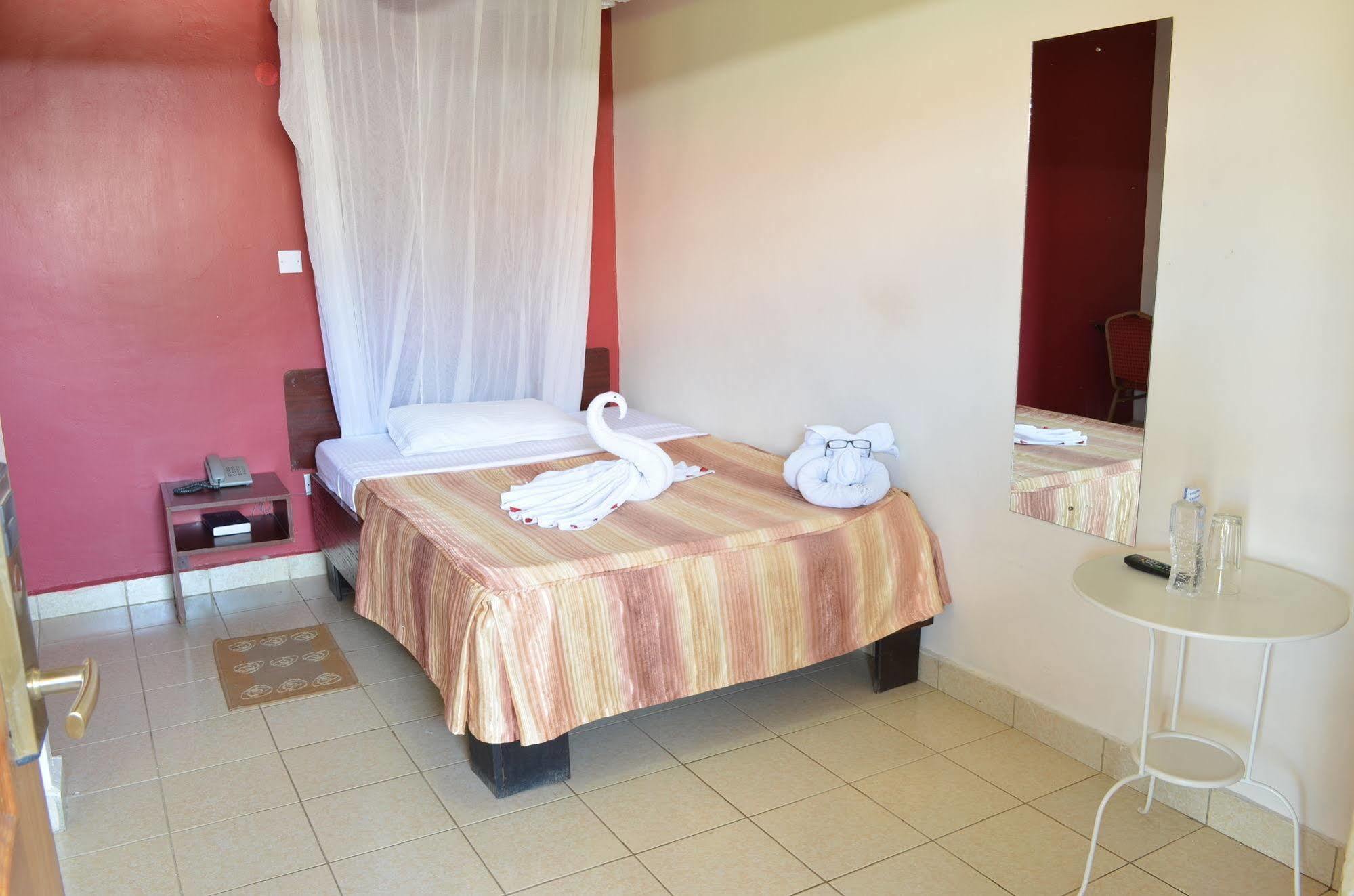 Royal City Dubai Complex Kisumu Dış mekan fotoğraf