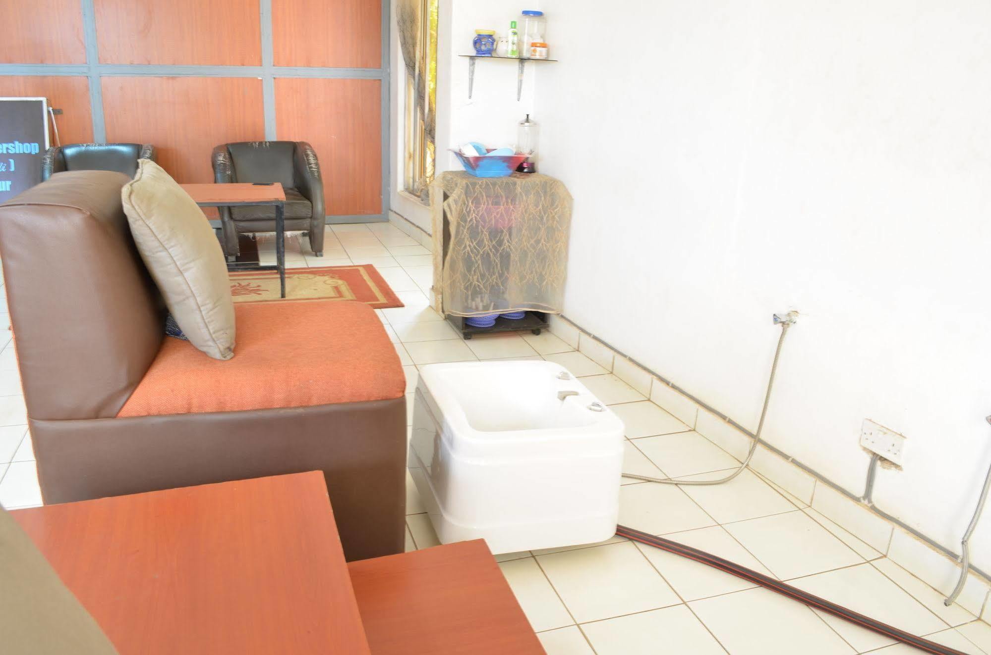 Royal City Dubai Complex Kisumu Dış mekan fotoğraf