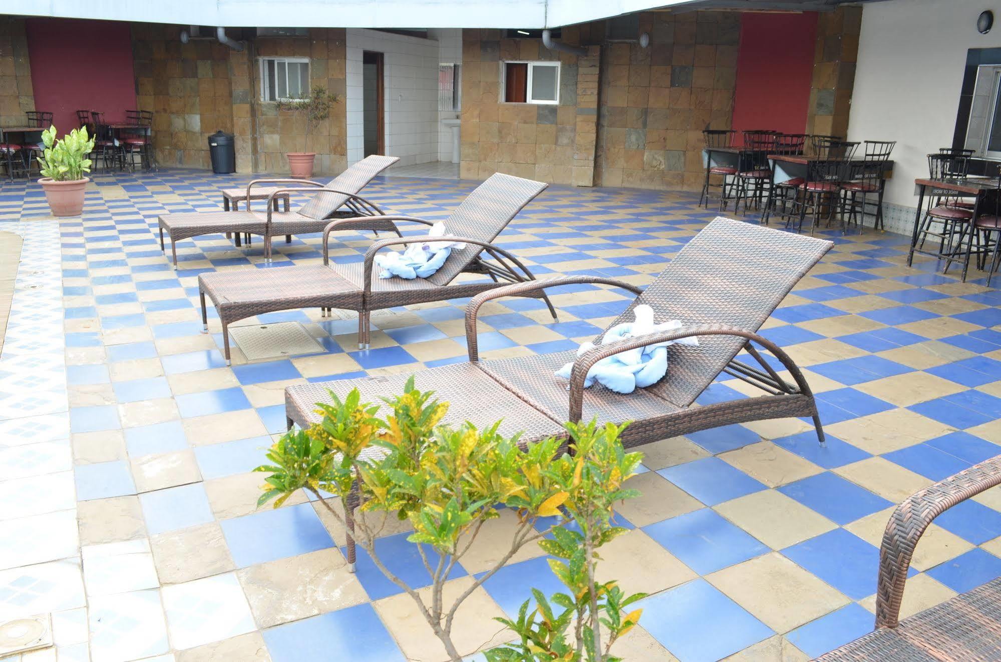 Royal City Dubai Complex Kisumu Dış mekan fotoğraf